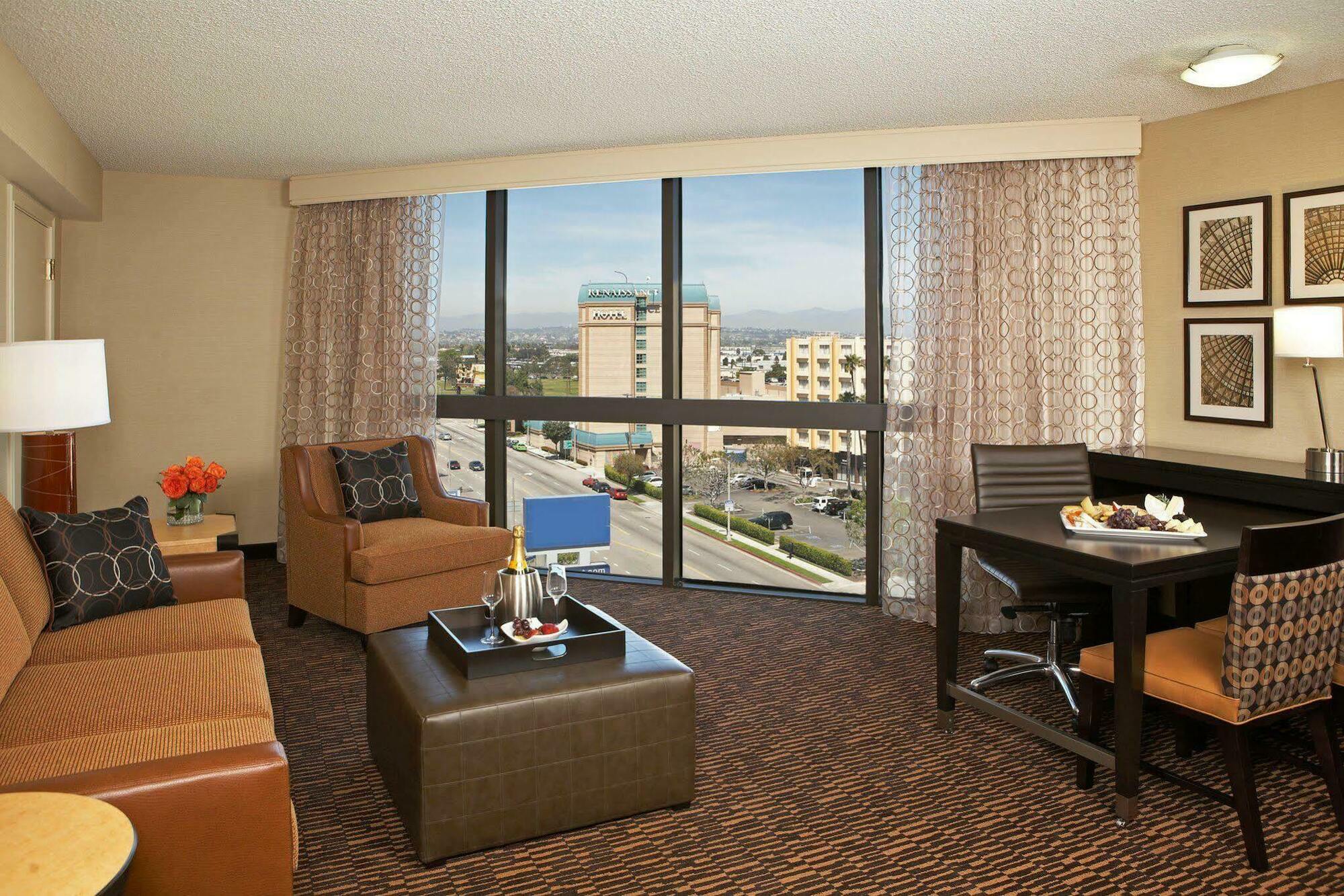 Embassy Suites Los Angeles - International Airport/North Δωμάτιο φωτογραφία
